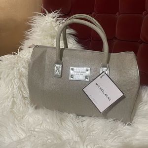 Michael Kors tote